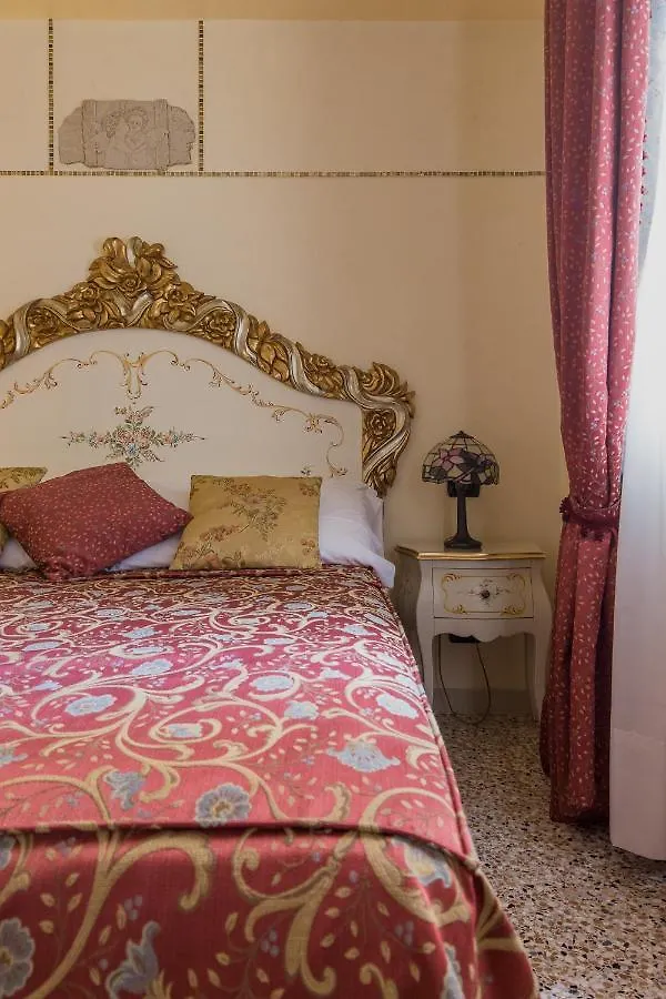 Guest house Venice Inn
