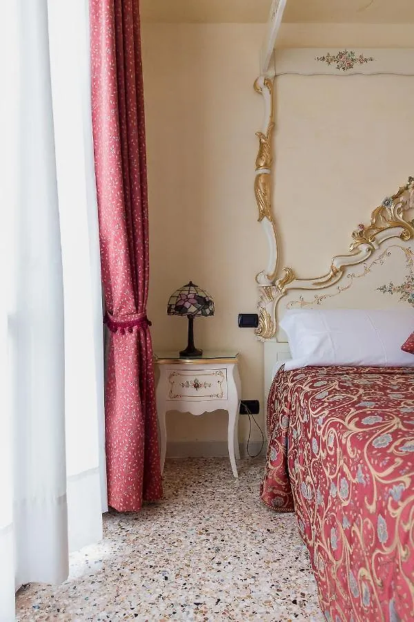 Guest house Venice Inn